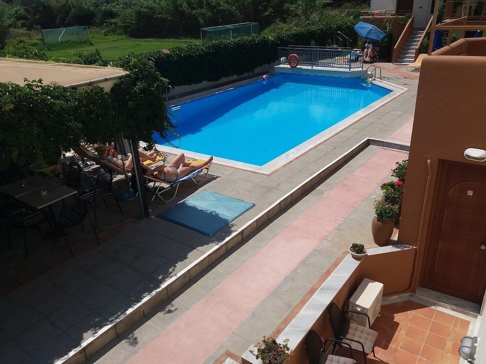Alexandros M Aparthotel Μάλεμε Εξωτερικό φωτογραφία